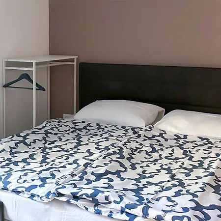 Stunning In With Heated Swimming Pool Jezera