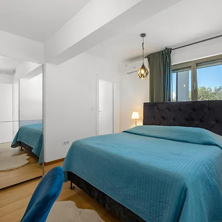 Stunning In With Heated Swimming Pool