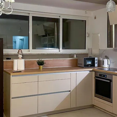 Stunning In With Heated Swimming Pool Apartment Jezera