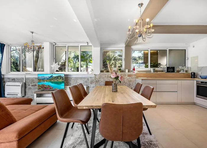 Lovely In Appartement *